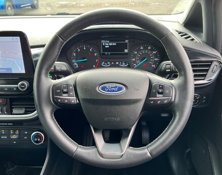 Ford Fiesta TITANIUM MHEV 20