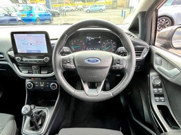 Ford Fiesta TITANIUM MHEV 19