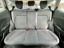 Ford Fiesta TITANIUM MHEV 60
