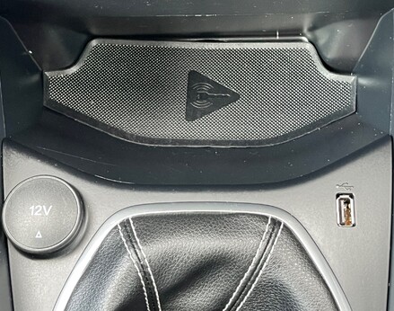 Ford Fiesta TITANIUM MHEV 48