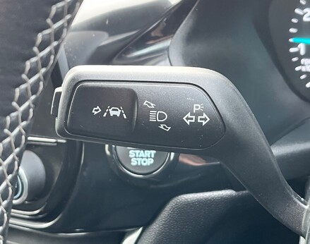 Ford Fiesta TITANIUM MHEV 54