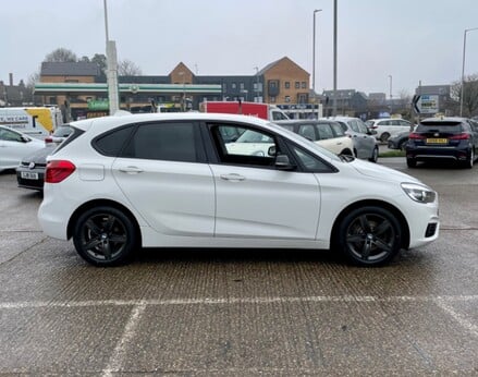 BMW 2 Series 218D SPORT ACTIVE TOURER 10