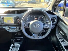 Toyota Yaris VVT-I EXCEL 19