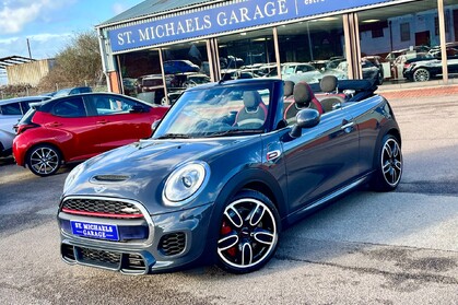 Mini Convertible JOHN COOPER WORKS