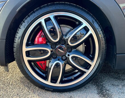 Mini Convertible JOHN COOPER WORKS 17