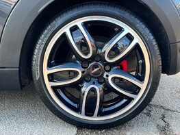 Mini Convertible JOHN COOPER WORKS 18