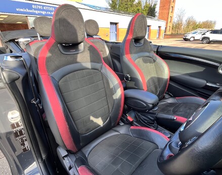 Mini Convertible JOHN COOPER WORKS 60