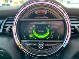 Mini Convertible JOHN COOPER WORKS 27