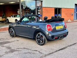 Mini Convertible JOHN COOPER WORKS 11