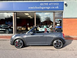 Mini Convertible JOHN COOPER WORKS 15