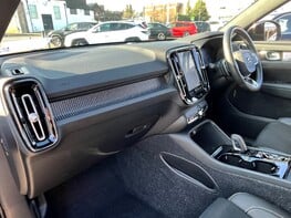 Volvo XC40 D3 R-DESIGN 17