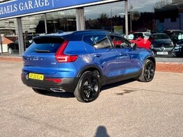 Volvo XC40 D3 R-DESIGN 8