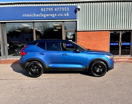 Volvo XC40 D3 R-DESIGN 10