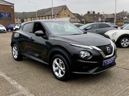 Nissan Juke DIG-T N-CONNECTA 4