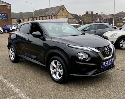 Nissan Juke DIG-T N-CONNECTA 4