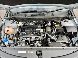 Kia Sportage GT-LINE ISG MHEV 7