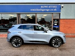 Kia Sportage GT-LINE ISG MHEV 10