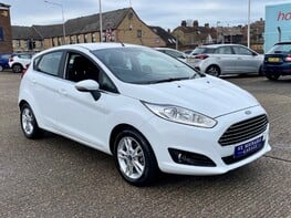 Ford Fiesta ZETEC 4