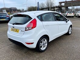 Ford Fiesta ZETEC 8