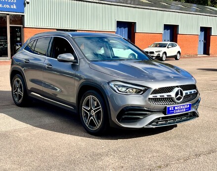 Mercedes-Benz GLA Class GLA 200 AMG LINE EXECUTIVE 4
