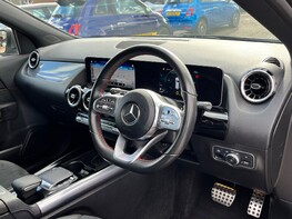 Mercedes-Benz GLA Class GLA 200 AMG LINE EXECUTIVE 18