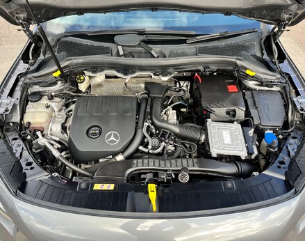 Mercedes-Benz GLA Class GLA 200 AMG LINE EXECUTIVE 7