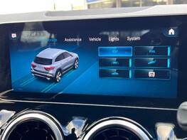 Mercedes-Benz GLA Class GLA 200 AMG LINE EXECUTIVE 29