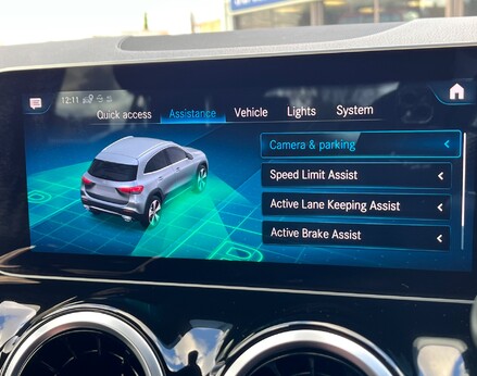 Mercedes-Benz GLA Class GLA 200 AMG LINE EXECUTIVE 30