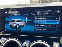 Mercedes-Benz GLA Class GLA 200 AMG LINE EXECUTIVE 31