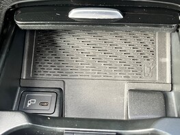 Mercedes-Benz GLA Class GLA 200 AMG LINE EXECUTIVE 48