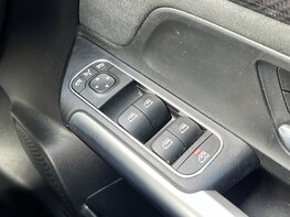 Mercedes-Benz GLA Class GLA 200 AMG LINE EXECUTIVE 57