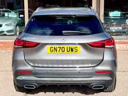 Mercedes-Benz GLA Class GLA 200 AMG LINE EXECUTIVE 6