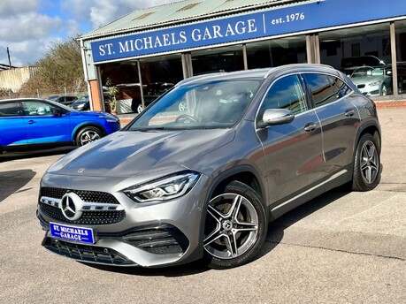 Mercedes-Benz GLA Class GLA 200 AMG LINE EXECUTIVE