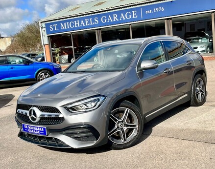 Mercedes-Benz GLA Class GLA 200 AMG LINE EXECUTIVE 1