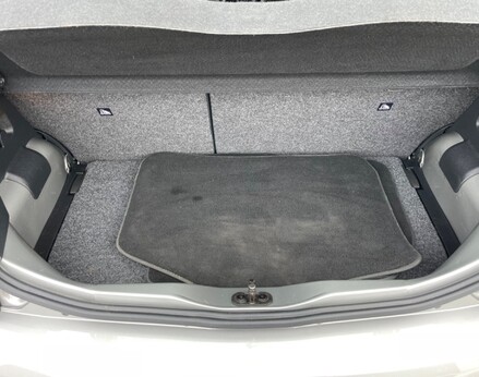 Volkswagen Up MOVE UP 48