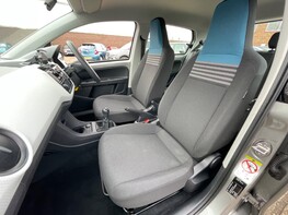 Volkswagen Up MOVE UP 44