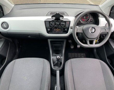 Volkswagen Up MOVE UP 2