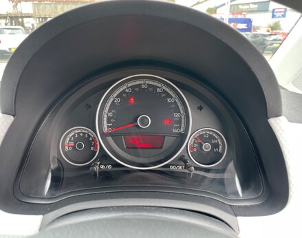 Volkswagen Up MOVE UP 20