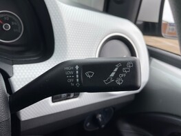 Volkswagen Up MOVE UP 38
