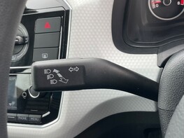 Volkswagen Up MOVE UP 37