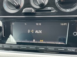 Volkswagen Up MOVE UP 28