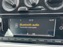 Volkswagen Up MOVE UP 27