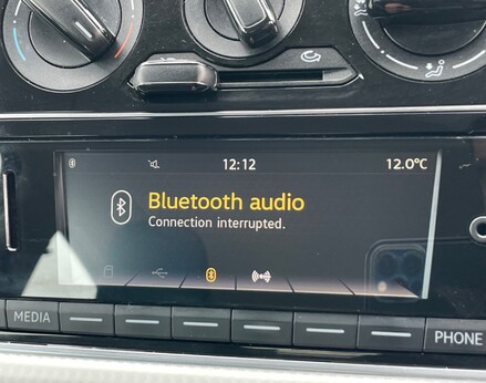 Volkswagen Up MOVE UP 27