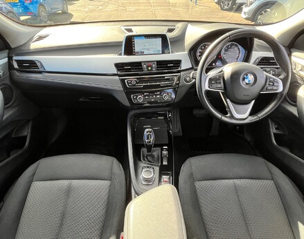 BMW X2 SDRIVE18I SE 2