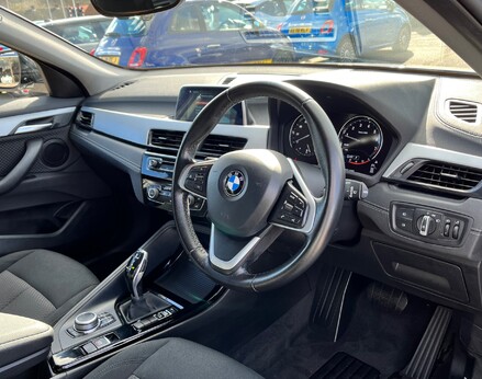 BMW X2 SDRIVE18I SE 18