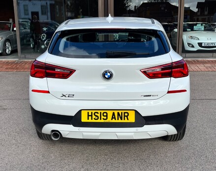 BMW X2 SDRIVE18I SE 6