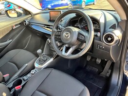 Mazda 2 SE-L MHEV 18