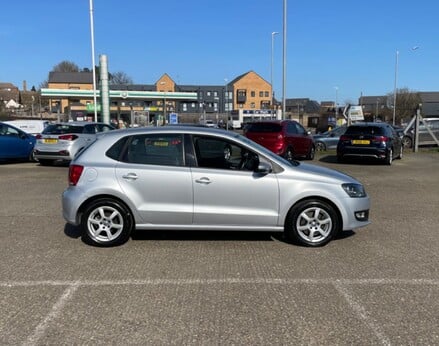 Volkswagen Polo SEL TSI 10