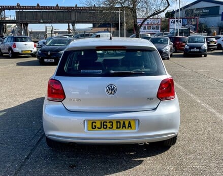 Volkswagen Polo SEL TSI 6