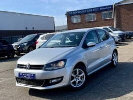 Volkswagen Polo SEL TSI 1